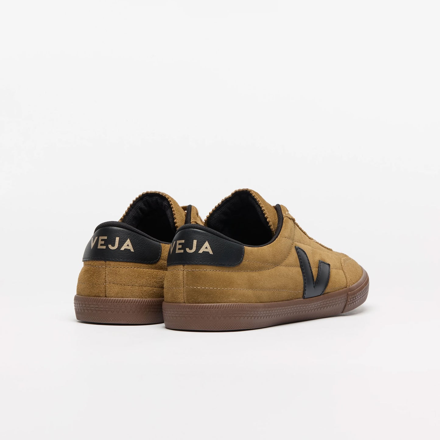 VEJA Panenka Suede Shoes