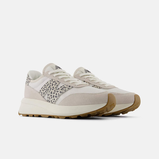New Balance 370 Shoes Moonbeam Sea Salt
