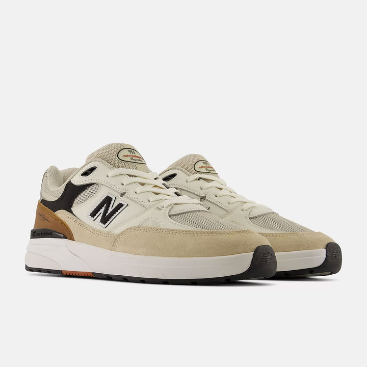 New Balance Numeric Andrew Reynolds 933 Quicksand Sea Salt