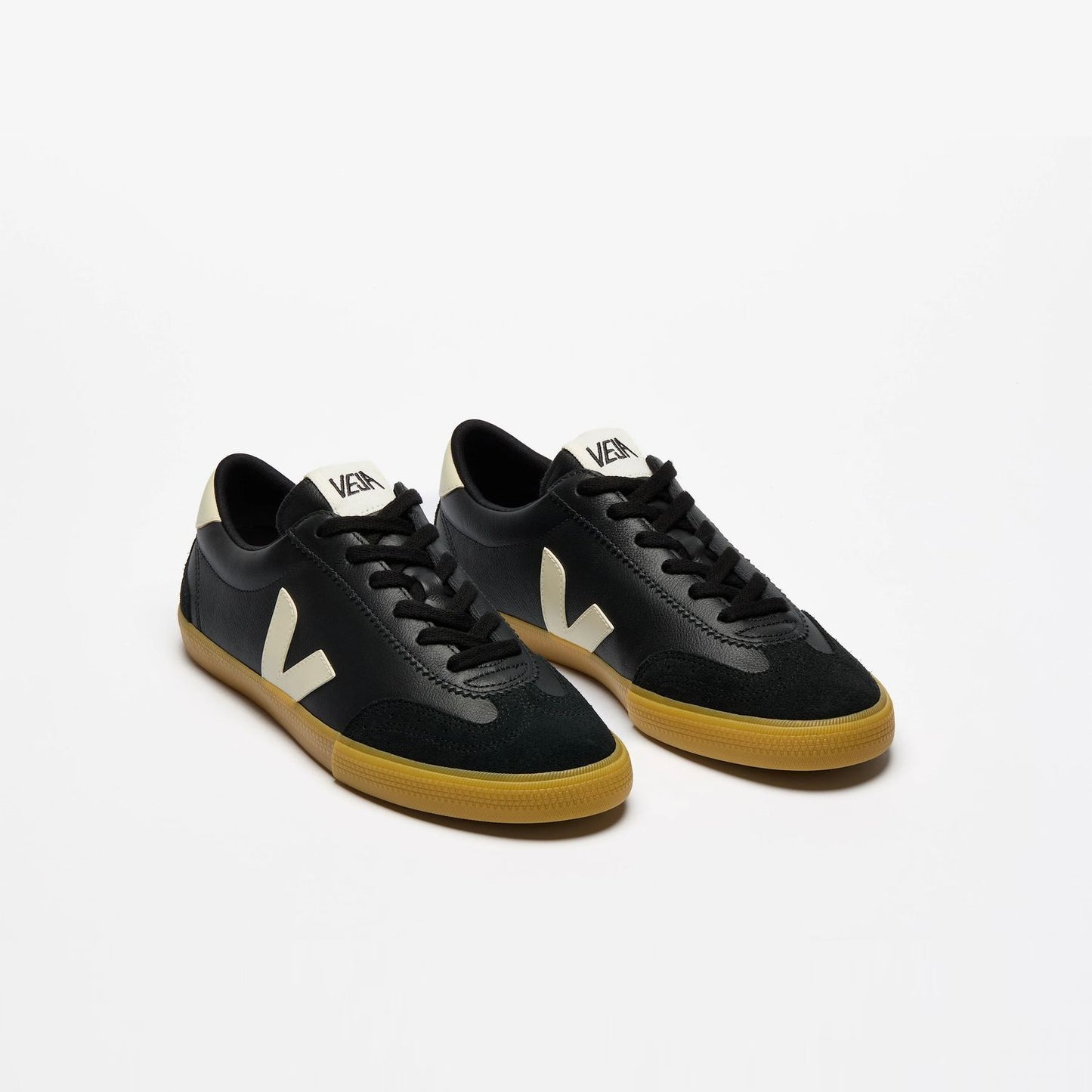 VEJA Volley Leather Shoes Black Pierre